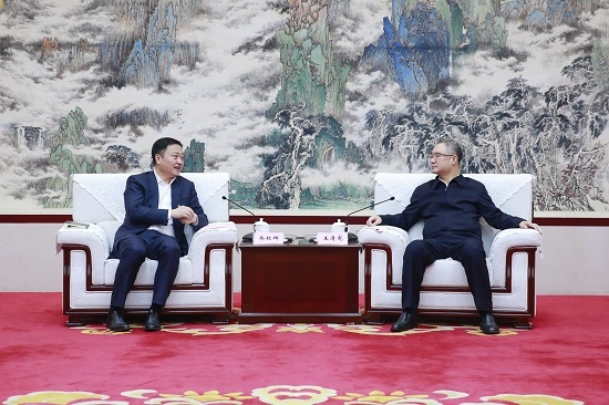 余紅輝拜會安徽省委書記鄭柵潔、省長王清憲并見證中林集團與安徽省政府簽約