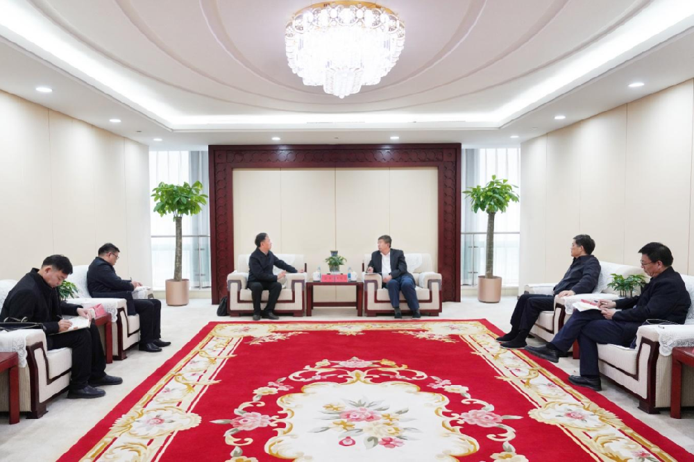 單忠立會見湖南省通道侗族自治縣縣長田剛一行